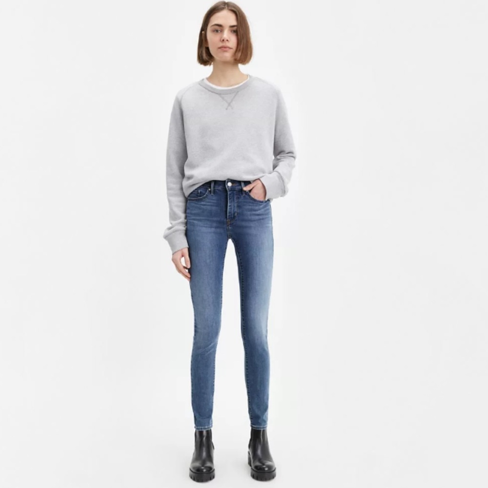 Levi’s 311 Shaping Skinny Jeans